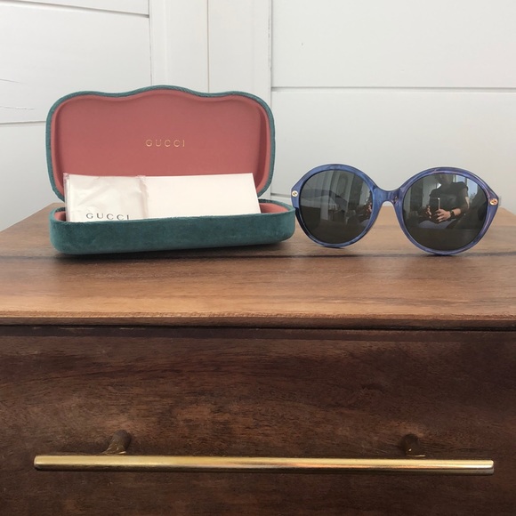 Gucci Accessories - NWT Gucci Sunglasses